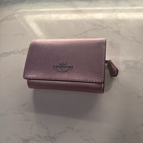 Coach Micro Wallet - Picture 1 of 4